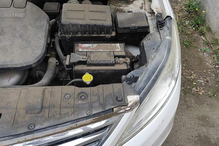 Used CHANGAN Eado 2015 1.6L Manual Luxury Model China V Standard Engine Bay Left
