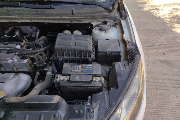 Used CHANGAN Eado 2015 1.6L Manual Junku Model China V Standard Engine Bay Left
