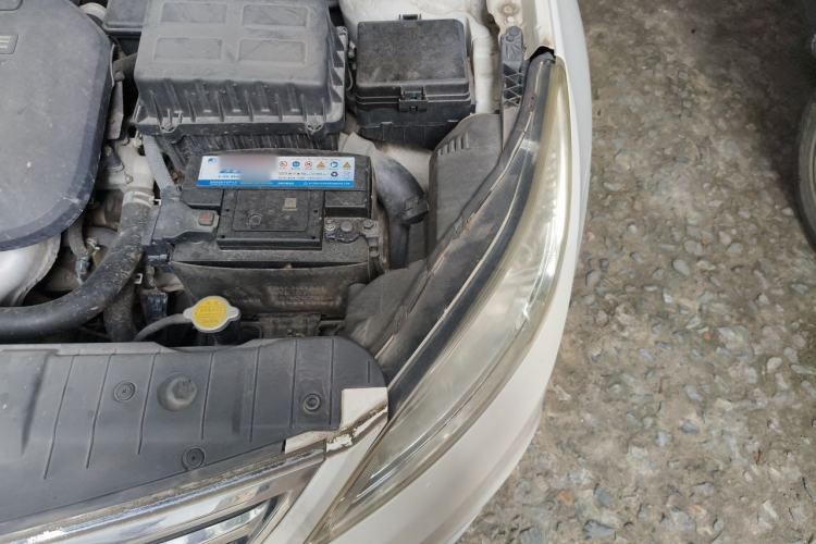 Used CHANGAN Eado 2015 1.6L Manual Luxury Model China V Standard Engine Bay Left
