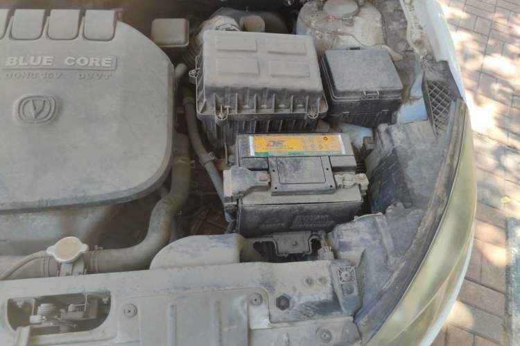 Used CHANGAN Eado 2015 1.6L Manual Junku Model China IV Standard Engine Bay Left