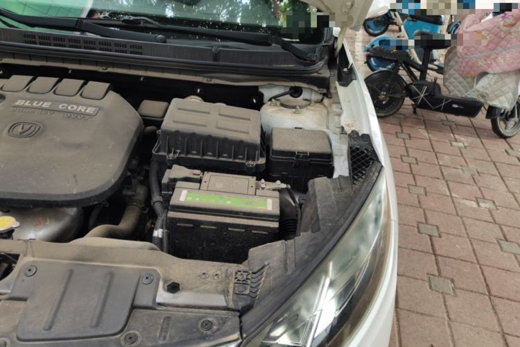 Used CHANGAN Eado  Engine Bay Left
