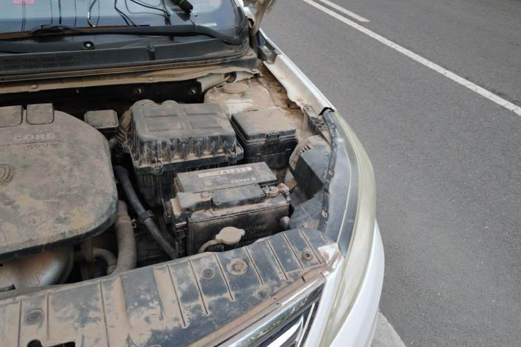 Used CHANGAN Eado 2015 1.6L Manual Luxury Model China V Standard Engine Bay Left