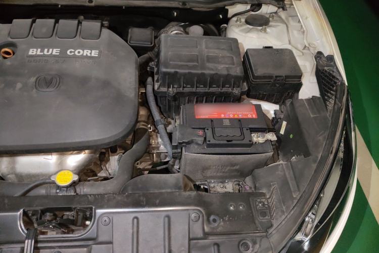 Used CHANGAN Eado 2015 1.6L Manual Junku Model China IV Standard Engine Bay Left