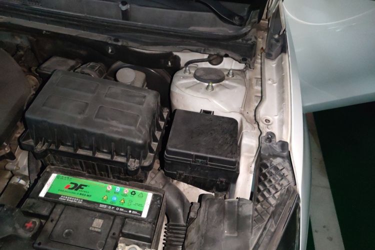 Used CHANGAN Eado 2015 1.6L Automatic Junku Model China IV Standard Engine Bay Left