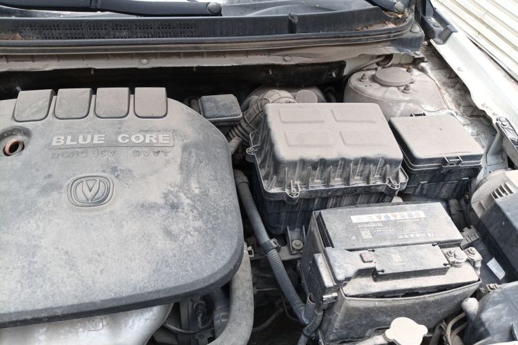 Used CHANGAN Eado 2015 1.6L Manual Luxury Model China V Standard Engine Bay Left