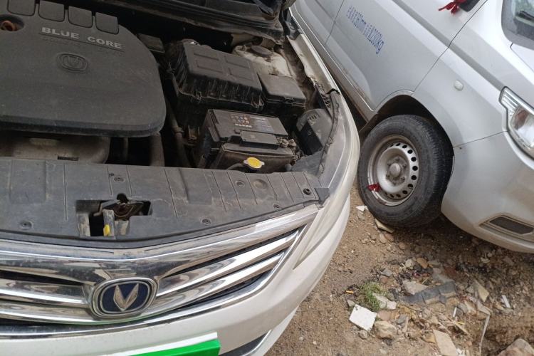Used CHANGAN Eado 2015 1.6L Manual Luxury Model China IV Standard Engine Bay Left