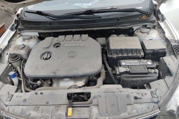 Used CHANGAN Eado 2015 1.6L Manual Junku Model China IV Standard Engine Bay