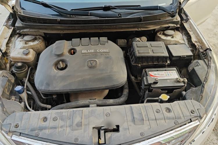 Used CHANGAN Eado 2015 1.6L Manual Luxury Model China IV Standard Engine Bay