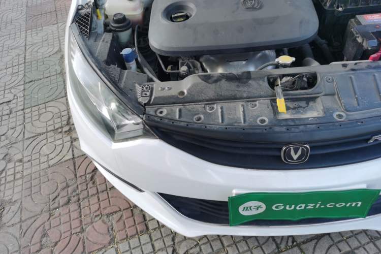 Used CHANGAN Eado 2015 1.6L Manual Junku Model China IV Standard Engine Bay Right