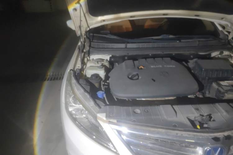 Used CHANGAN Eado 2015 1.6L Automatic Luxury Model Engine Bay Right