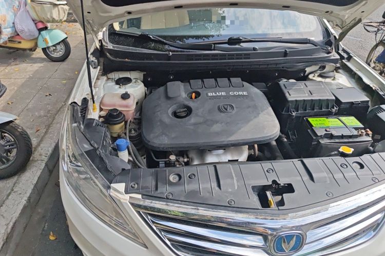 Used CHANGAN Eado 2015 1.6L Automatic Luxury Model Engine Bay Right