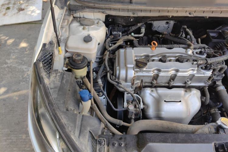 Used CHANGAN Eado 2015 1.6L Manual Junku Model China V Standard Engine Bay Right