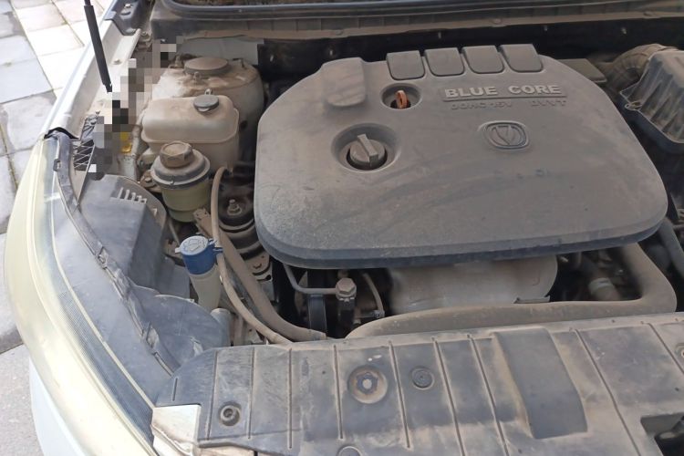 Used CHANGAN Eado 2015 1.6L Manual Luxury Model China V Standard Engine Bay Right