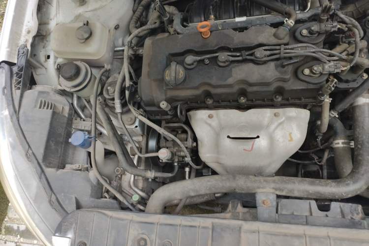 Used CHANGAN Eado 2015 1.6L Manual Luxury Model China V Standard Engine Bay Right