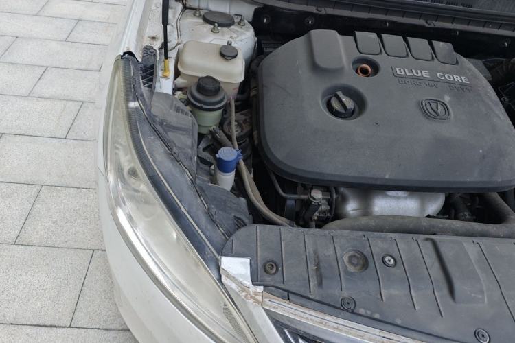 Used CHANGAN Eado 2015 1.6L Manual Luxury Model China V Standard Engine Bay Right