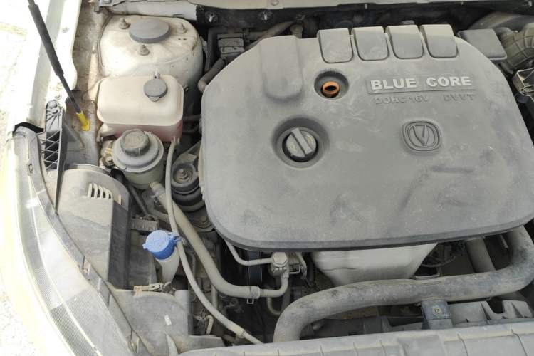 Used CHANGAN Eado 2015 1.6L Manual Luxury Model China V Standard Engine Bay Right