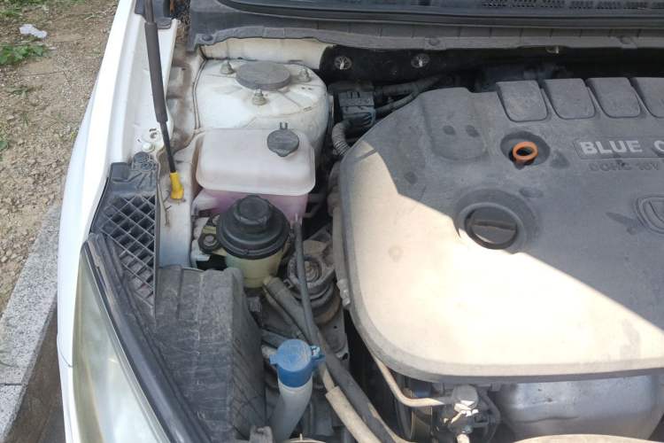 Used CHANGAN Eado 2015 1.6L Automatic Junku Model China IV Standard Engine Bay Right