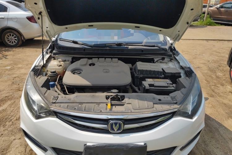 Used CHANGAN Eado 2015 1.6L Manual Junku Model China IV Standard Engine Bay