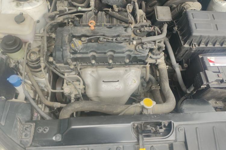 Used CHANGAN Eado 2015 1.6L Manual Junku Model China IV Standard Engine Bay