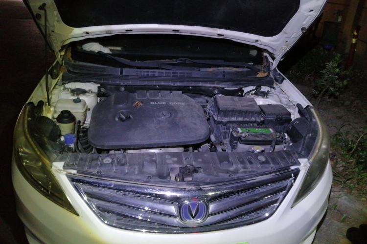 Used CHANGAN Eado 2015 1.6L Manual Flagship Model Engine Bay