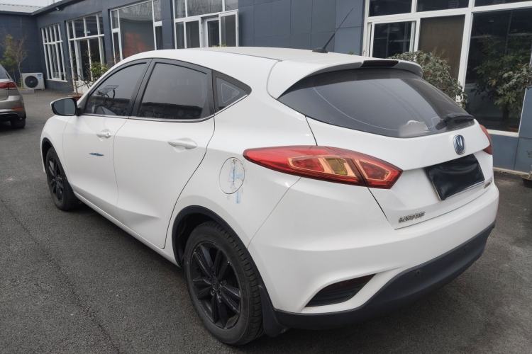 Used CHANGAN Eado 2015 1.6L Manual Junku Model China IV Standard Exterior 2