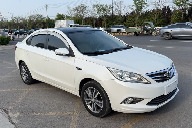 Used CHANGAN Eado 2015 1.6L Manual Luxury Model China V Standard Exterior 2