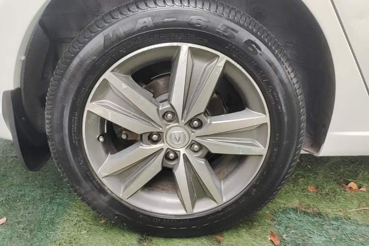 Used CHANGAN Eado 2015 1.6L Automatic Luxury Model Exterior 3