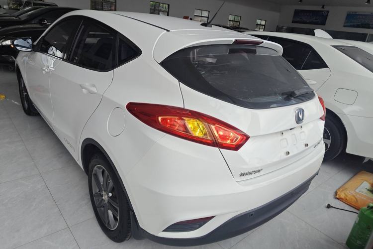 Used CHANGAN Eado 2015 1.6L Automatic Junku Model China IV Standard Exterior 4
