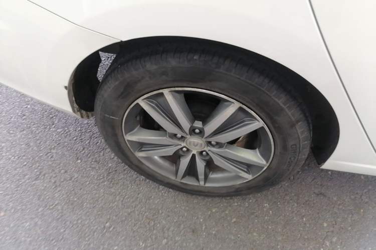 Used CHANGAN Eado 2015 1.6L Automatic Luxury Model Exterior 5