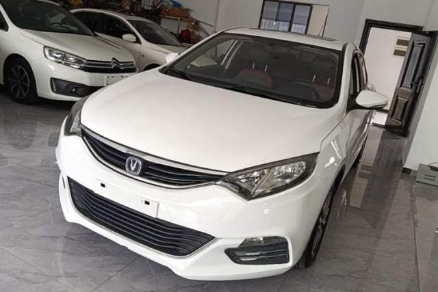 Używany CHANGAN Eado 2015 1.6L Automatic Junku Model China IV Standard