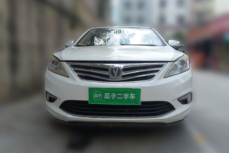 Used CHANGAN Eado 2015 1.6L Manual Luxury Model China IV Standard Front