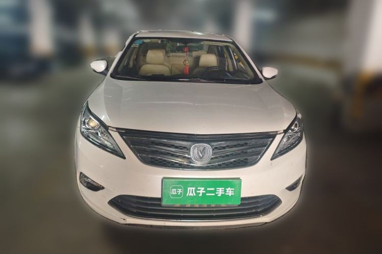 Used CHANGAN Eado 2015 1.6L Manual Luxury Model China IV Standard Front