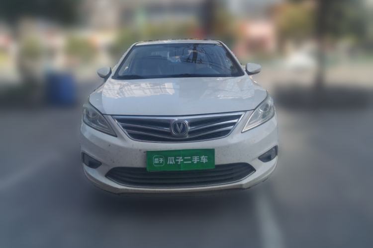 Used CHANGAN Eado 2015 1.6L Manual Luxury Model China IV Standard Front