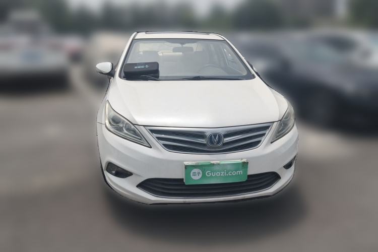Used CHANGAN Eado 2015 1.6L Manual Luxury Model China IV Standard Front