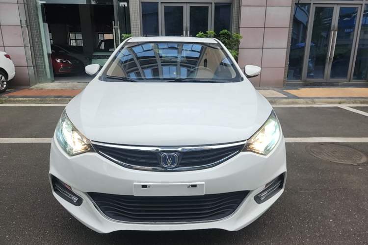 Used CHANGAN Eado 2015 1.6L Automatic Junku Model China IV Standard Front
