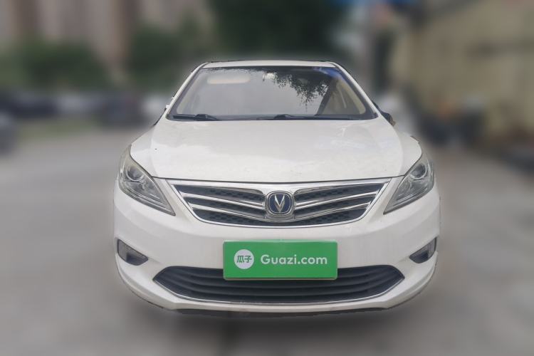 Used CHANGAN Eado 2015 1.6L Manual Flagship Model Front
