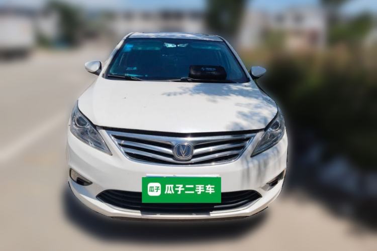 Used CHANGAN Eado 2015 1.6L Manual Luxury Model China IV Standard Front