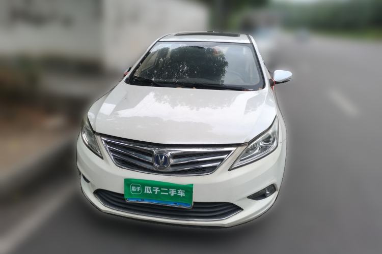 Used CHANGAN Eado 2015 1.6L Manual Luxury Model China IV Standard Front