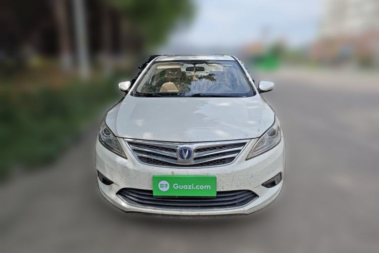 Used CHANGAN Eado 2015 1.6L Manual Luxury Model China IV Standard Front