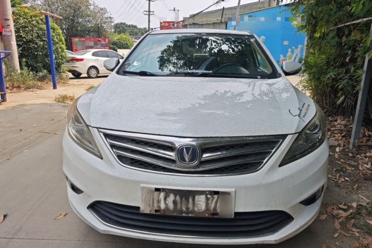Used CHANGAN Eado 2015 1.6L Manual Luxury Model China V Standard Front