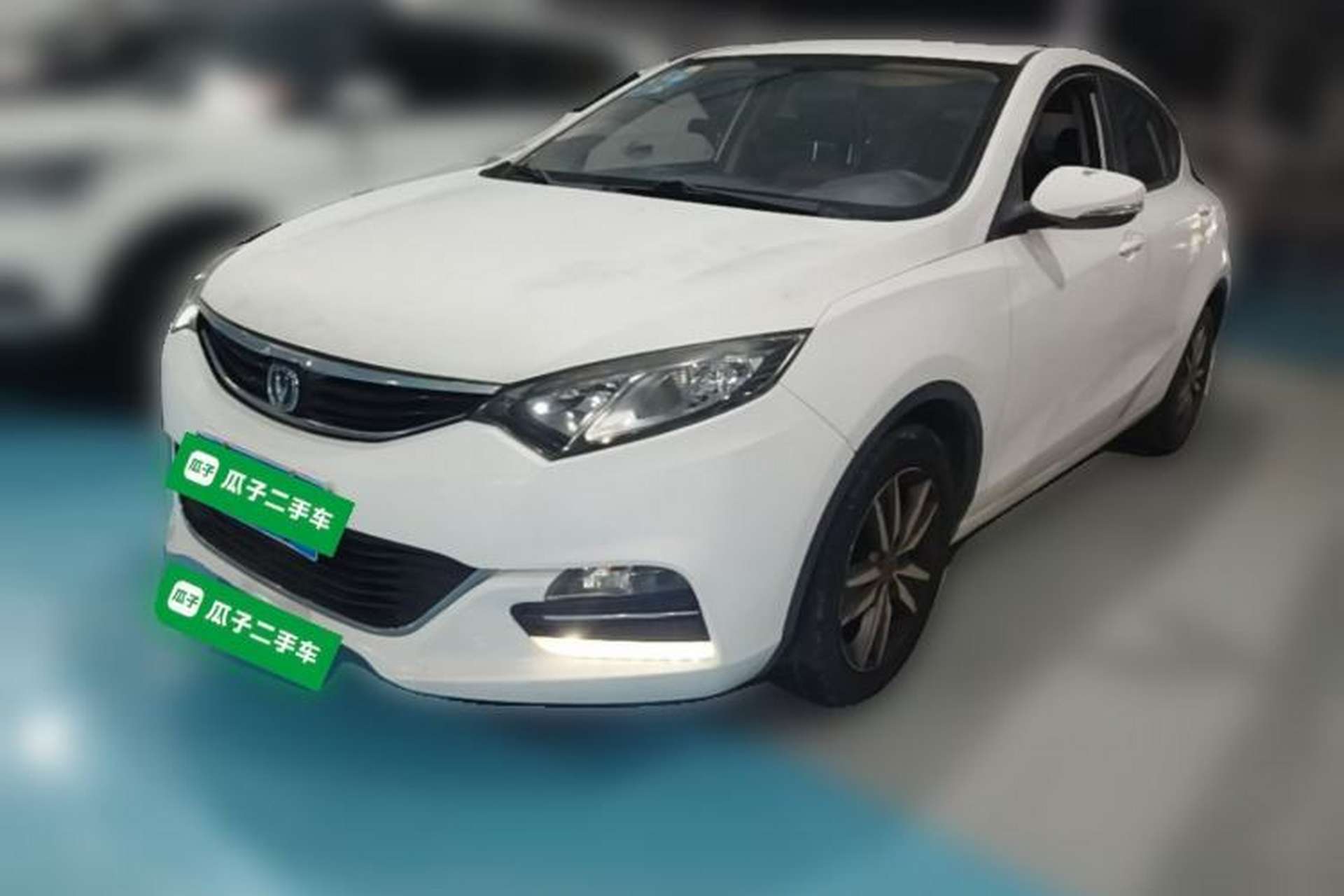 Used CHANGAN Eado 2015 1.6L Manual ZhiKu Model China IV Standard Front Left 45 Deg