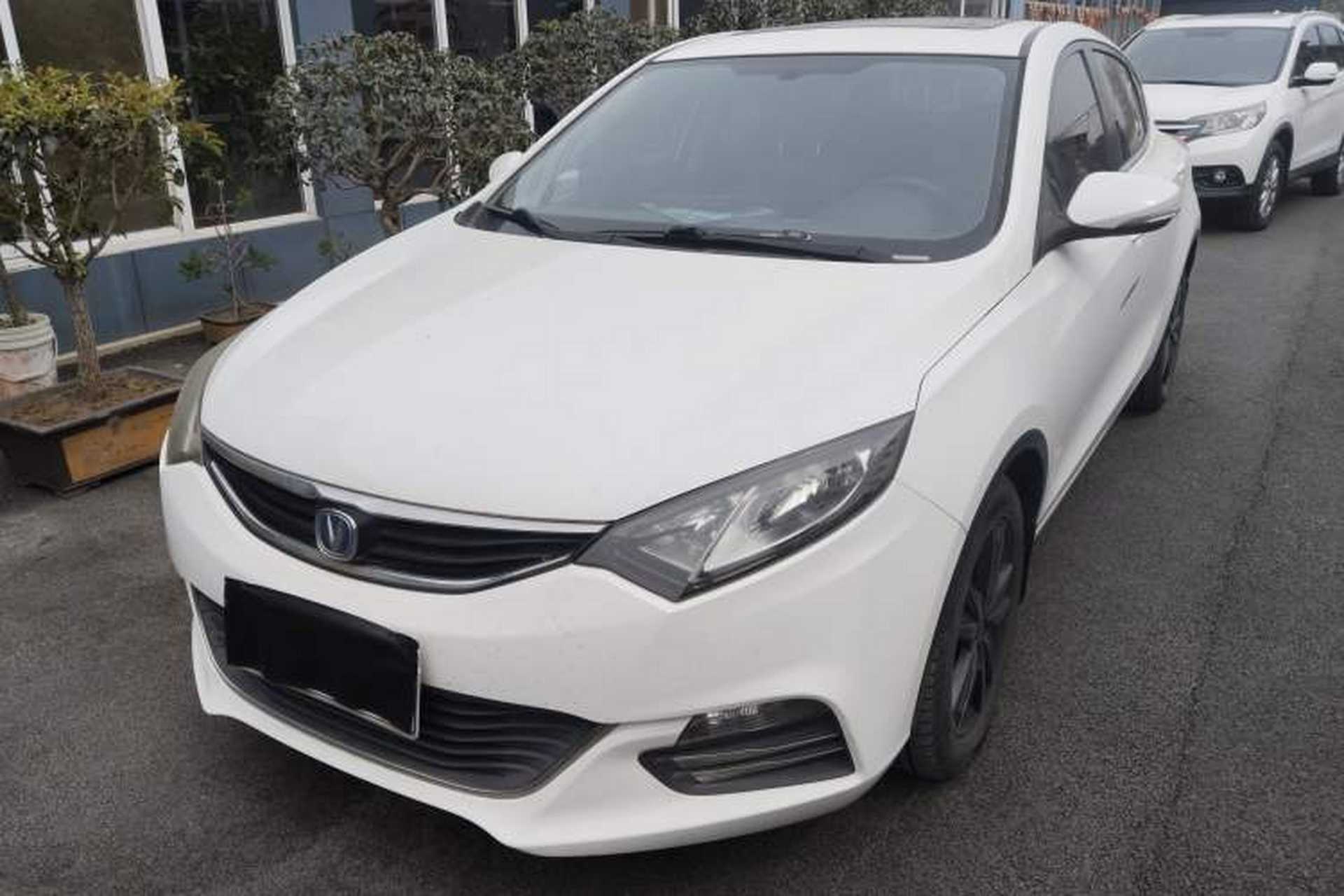 Used CHANGAN Eado 2015 1.6L Manual Junku Model China IV Standard Front Left 45 Deg