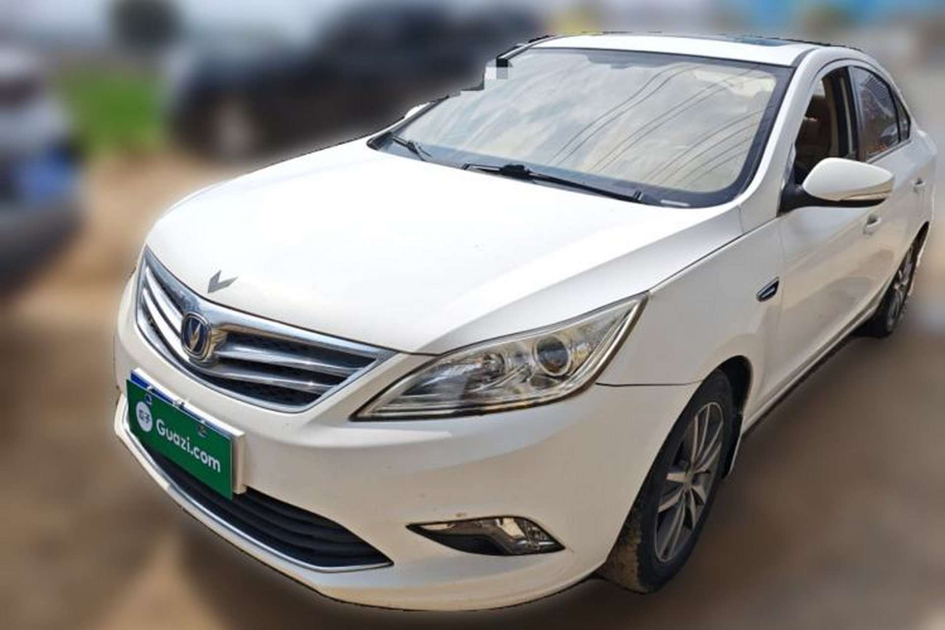 Used CHANGAN Eado 2015 1.6L Manual Luxury Model China IV Standard Front Left 45 Deg