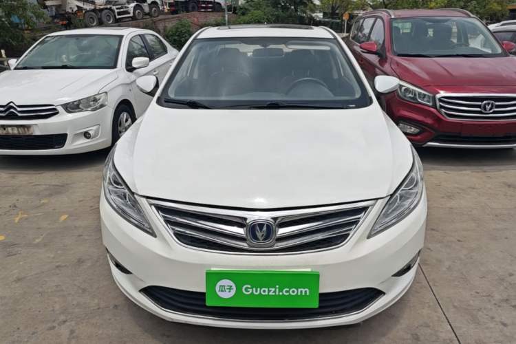 Used CHANGAN Eado 2015 1.6L Manual Luxury Model China V Standard Front