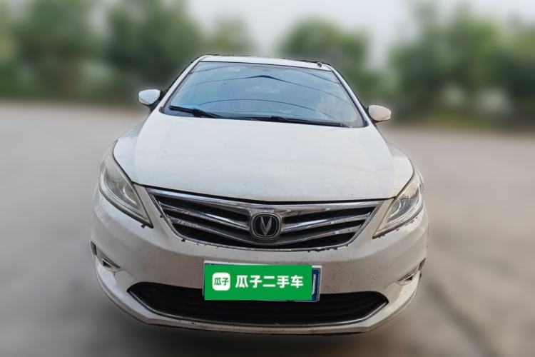 Used CHANGAN Eado 2015 1.6L Manual Luxury Model China IV Standard Front
