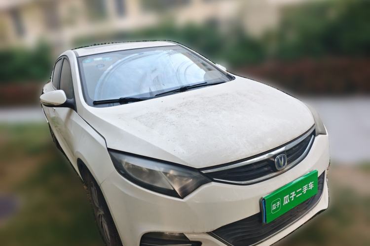 Used CHANGAN Eado 2015 1.6L Manual Junku Model China IV Standard Front Right 45 Deg
