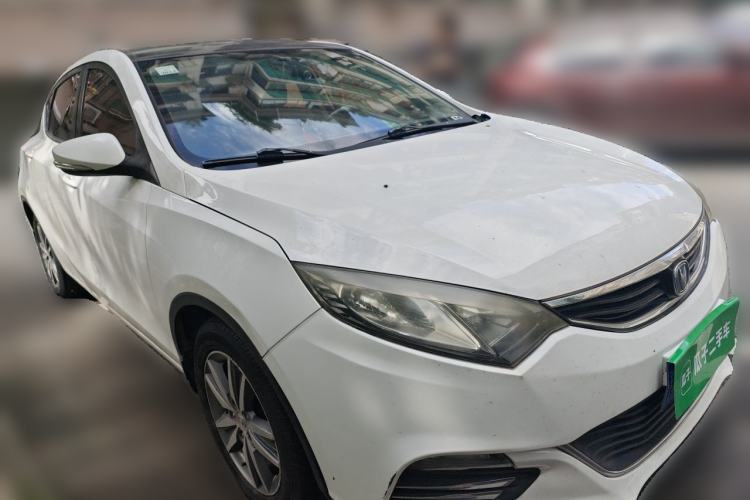 Used CHANGAN Eado 2015 1.6L Automatic Junku Model China V Standard Front Right 45 Deg