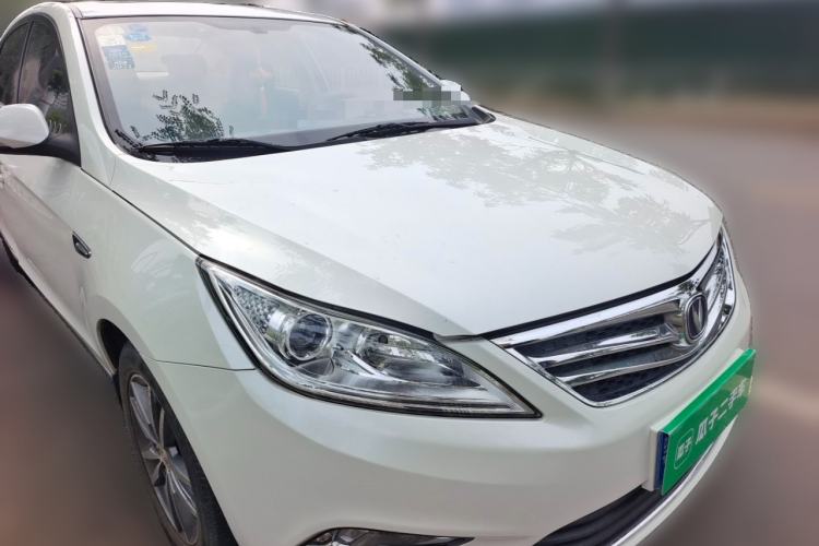Used CHANGAN Eado 2015 1.6L Manual Flagship Model Front Right 45 Deg