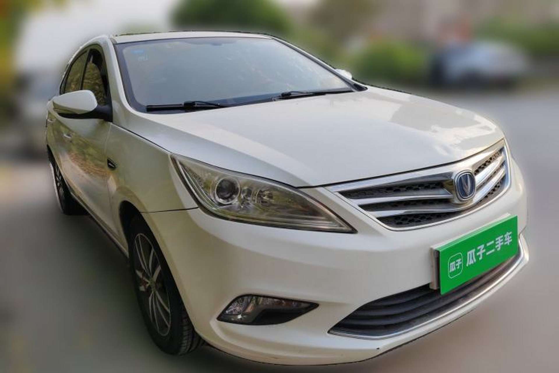 Used CHANGAN Eado 2015 1.6L Manual Luxury Model China IV Standard Front Right 45 Deg
