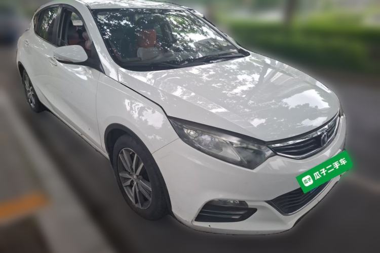 Used CHANGAN Eado 2015 1.6L Manual Junku Model China IV Standard Front Right 45 Deg